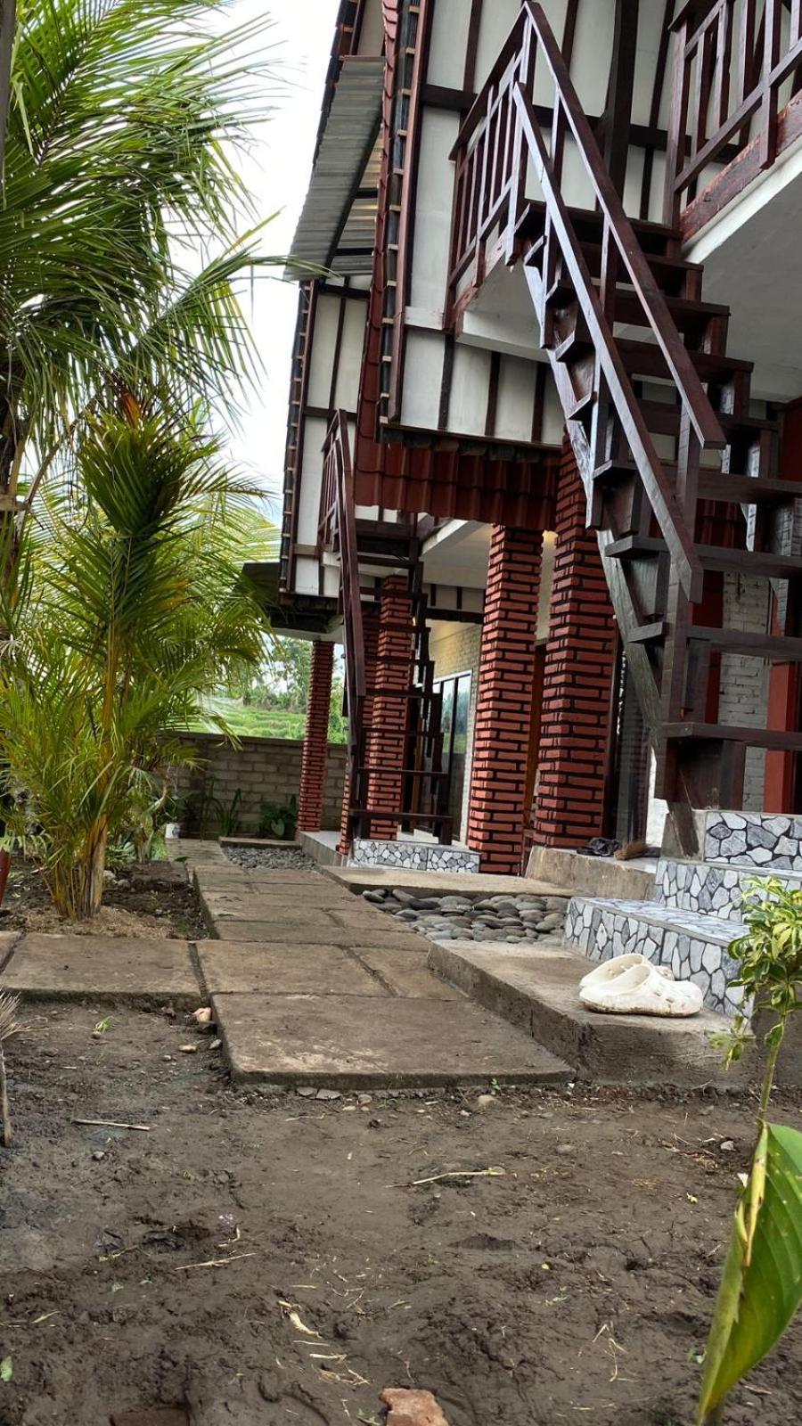 Alen'S Stay&Surf Airsatang Exterior photo